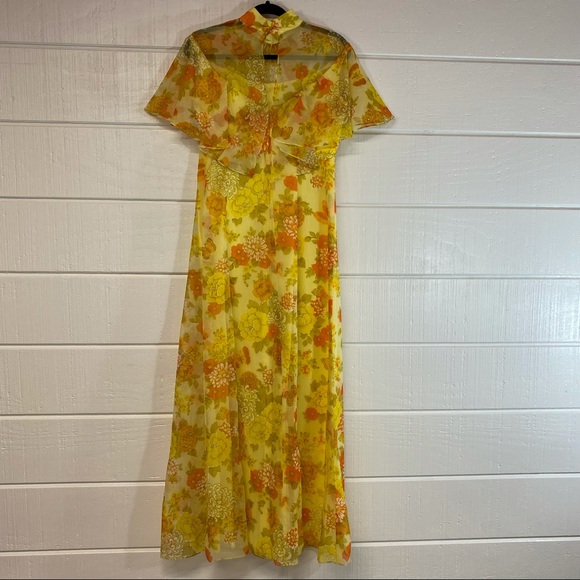 60/70’s Butterfly sleeve maxi dress - Picture 9 of 13